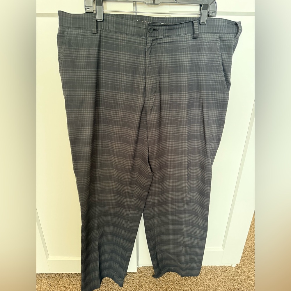 Nike Golf Pants / Slacks, Plaid, 38/32